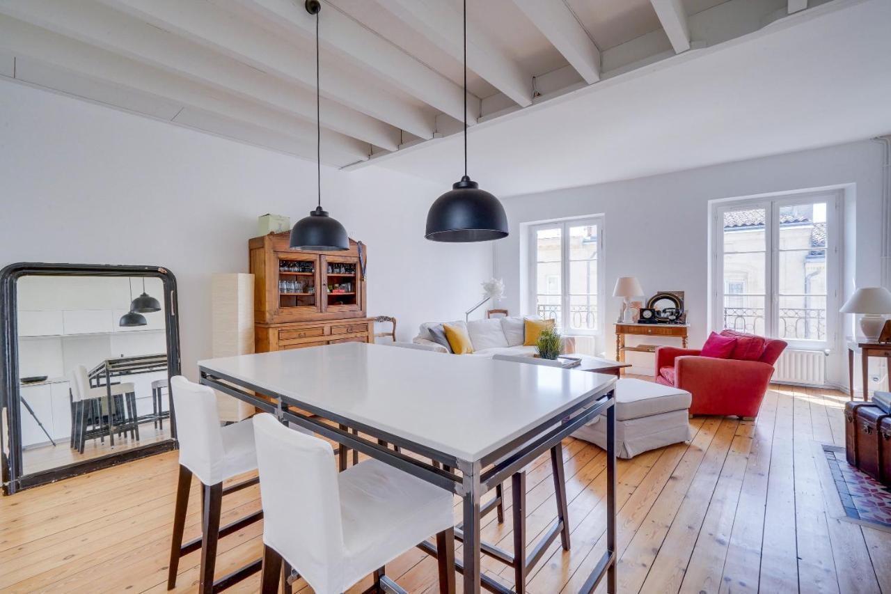 Le Hugue Up - Bel Appartement En Plein Coeur De Bordeaux Exterior photo